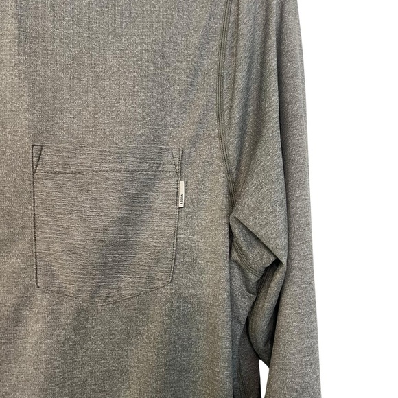 Vuori Men’s Pocket Long Sleeve Tee Shirt Grey Sage Medium Active Sporty Athletic - Picture 3 of 6